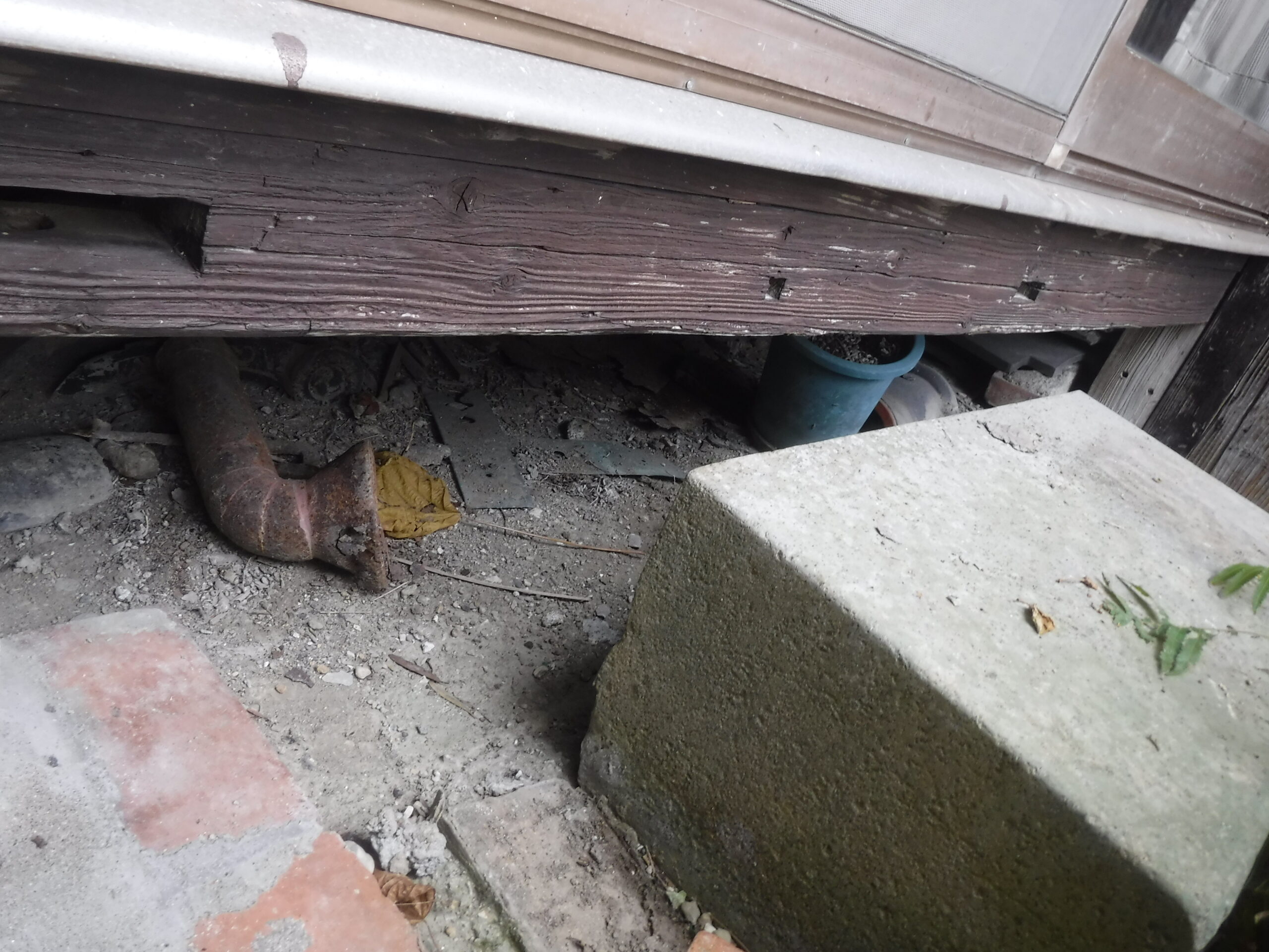 侵入口となっていた床下入り口