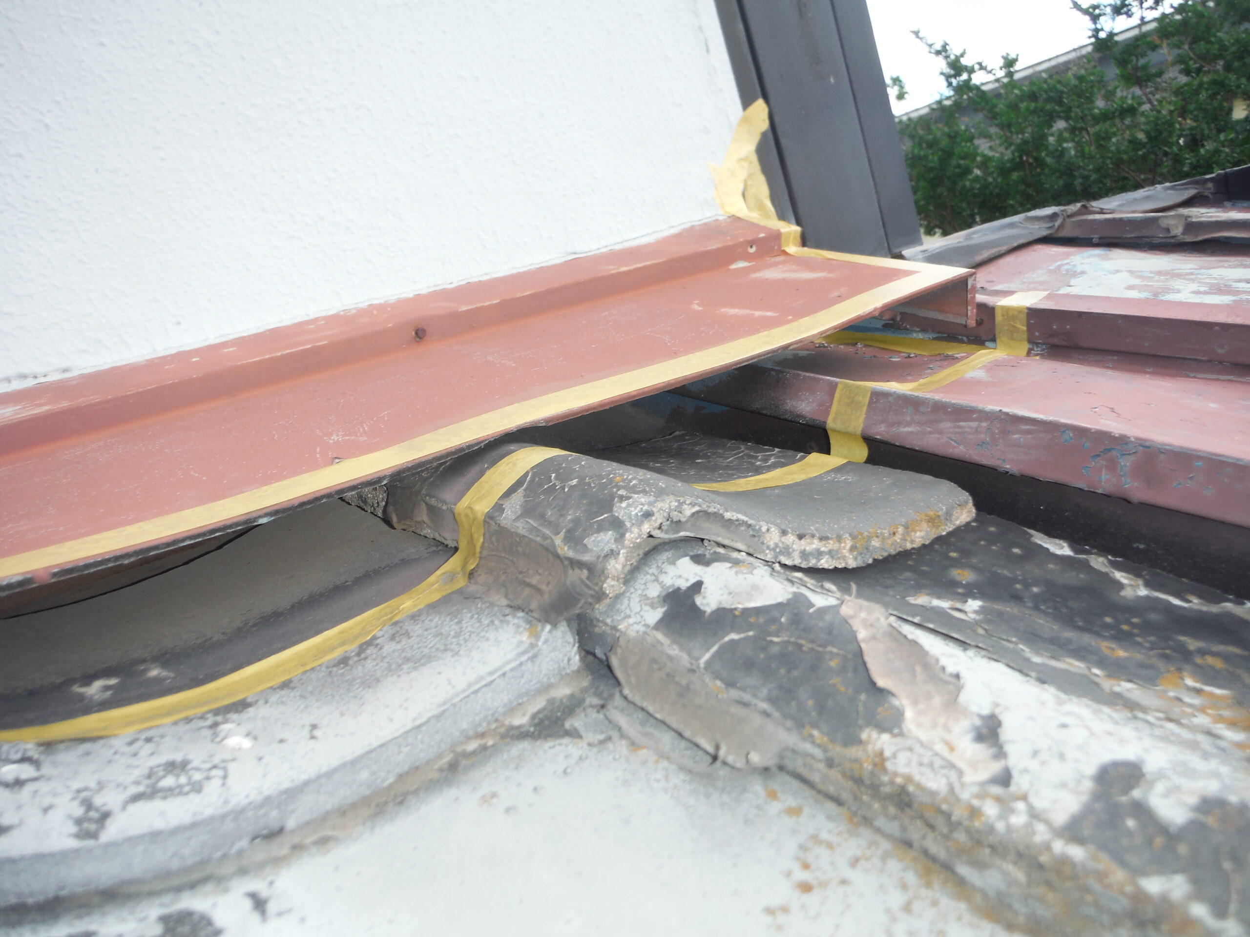 侵入口となっていた隙間