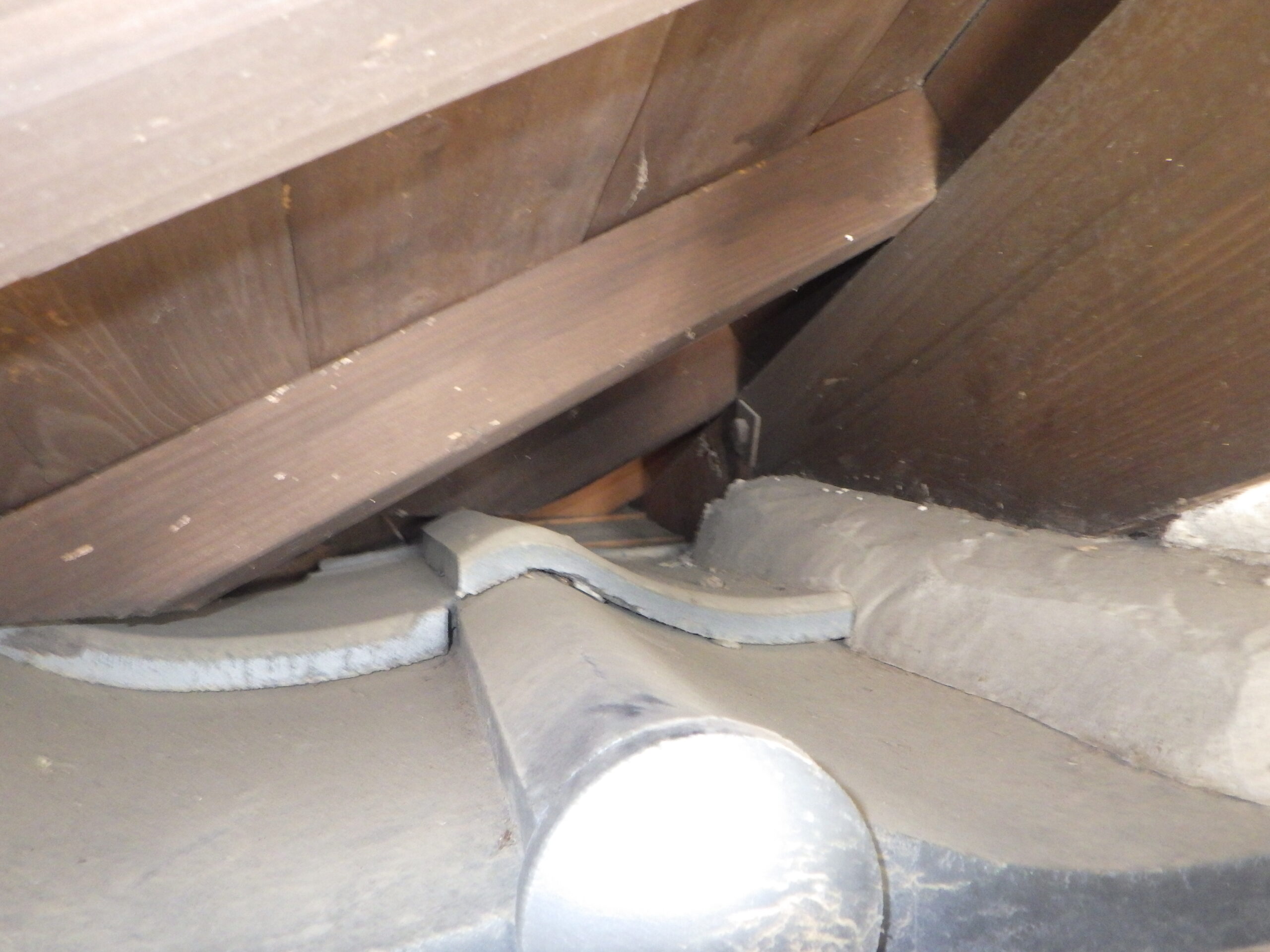 侵入口となっていた隙間